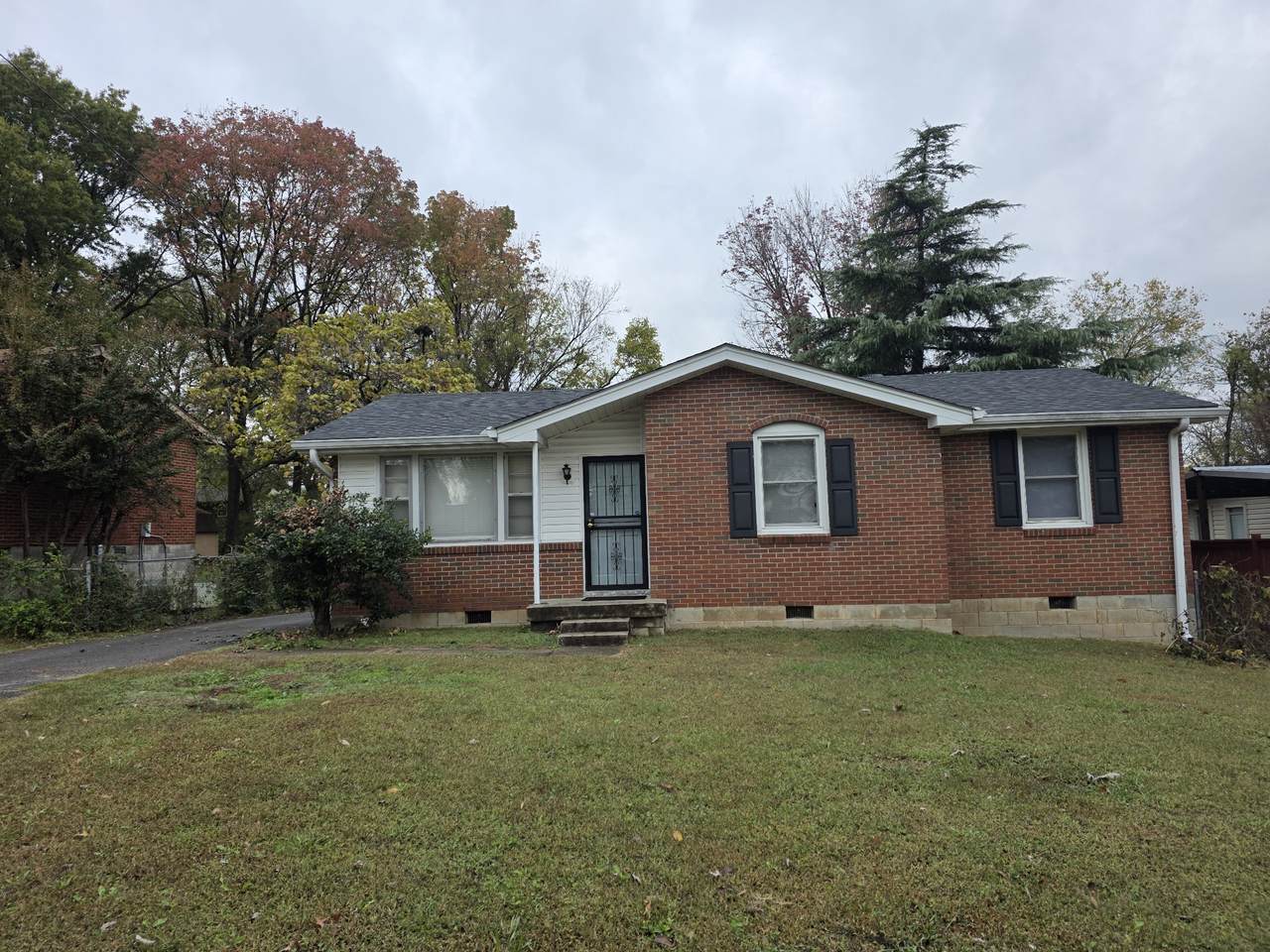 226 Becklea Dr - Photo 1