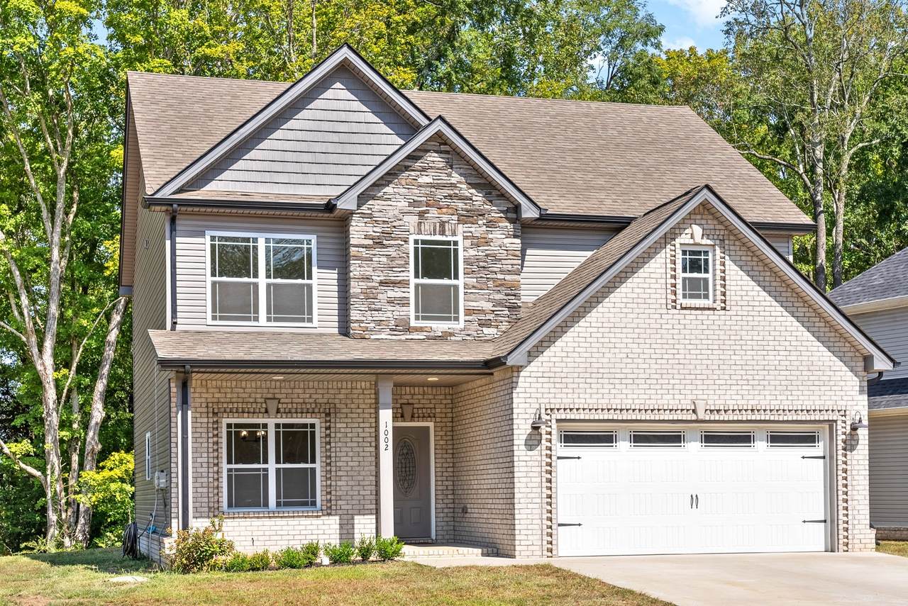 1002 Brightwood Ct - Photo 1