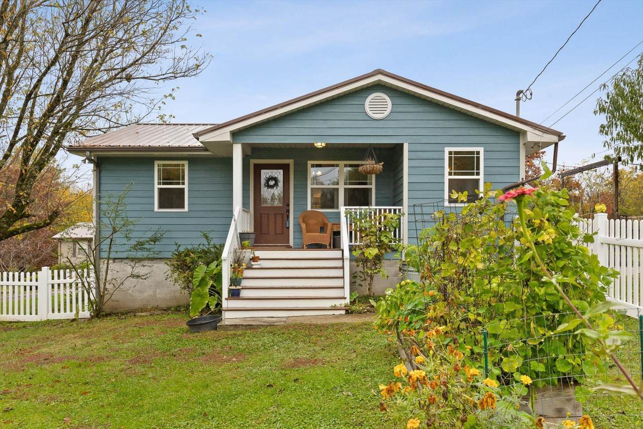 468 Grayson Way - Photo 1