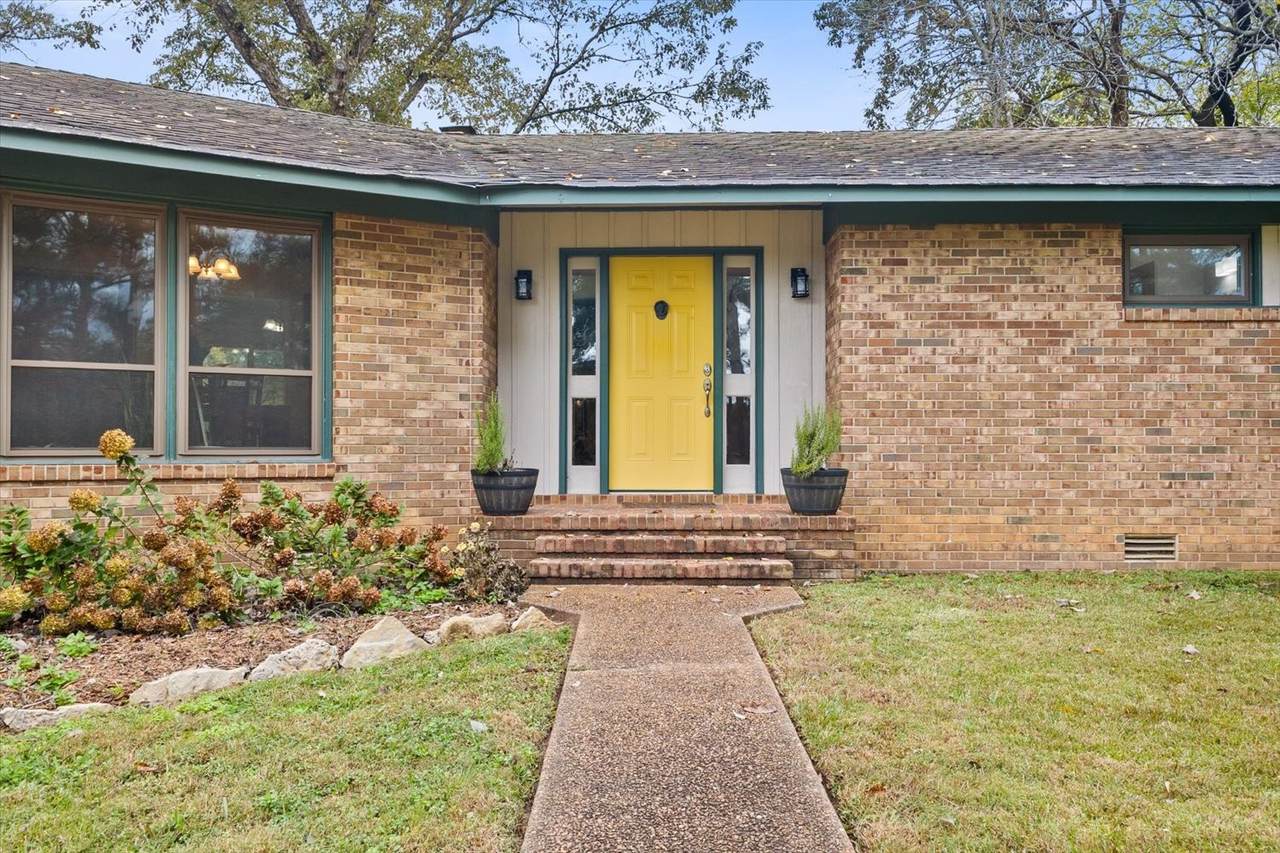 128 Riverlake Rd - Photo 1