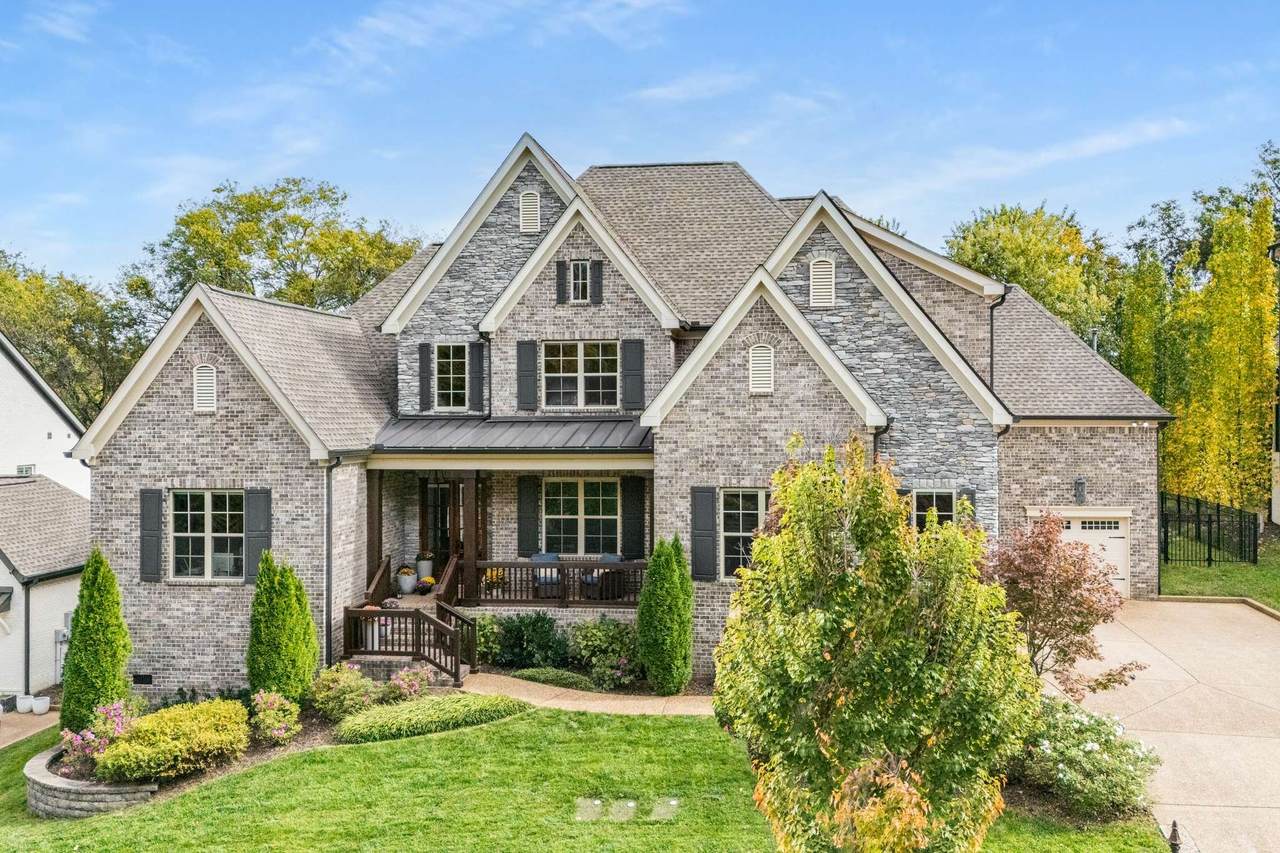 1013 Firestone Dr - Photo 1