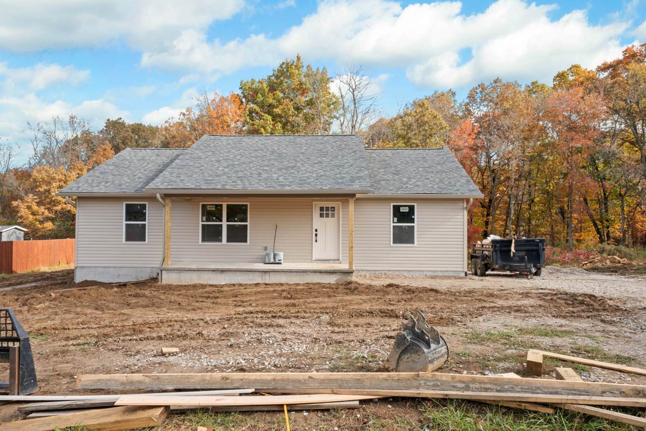 97 E Ridge Dr - Photo 1