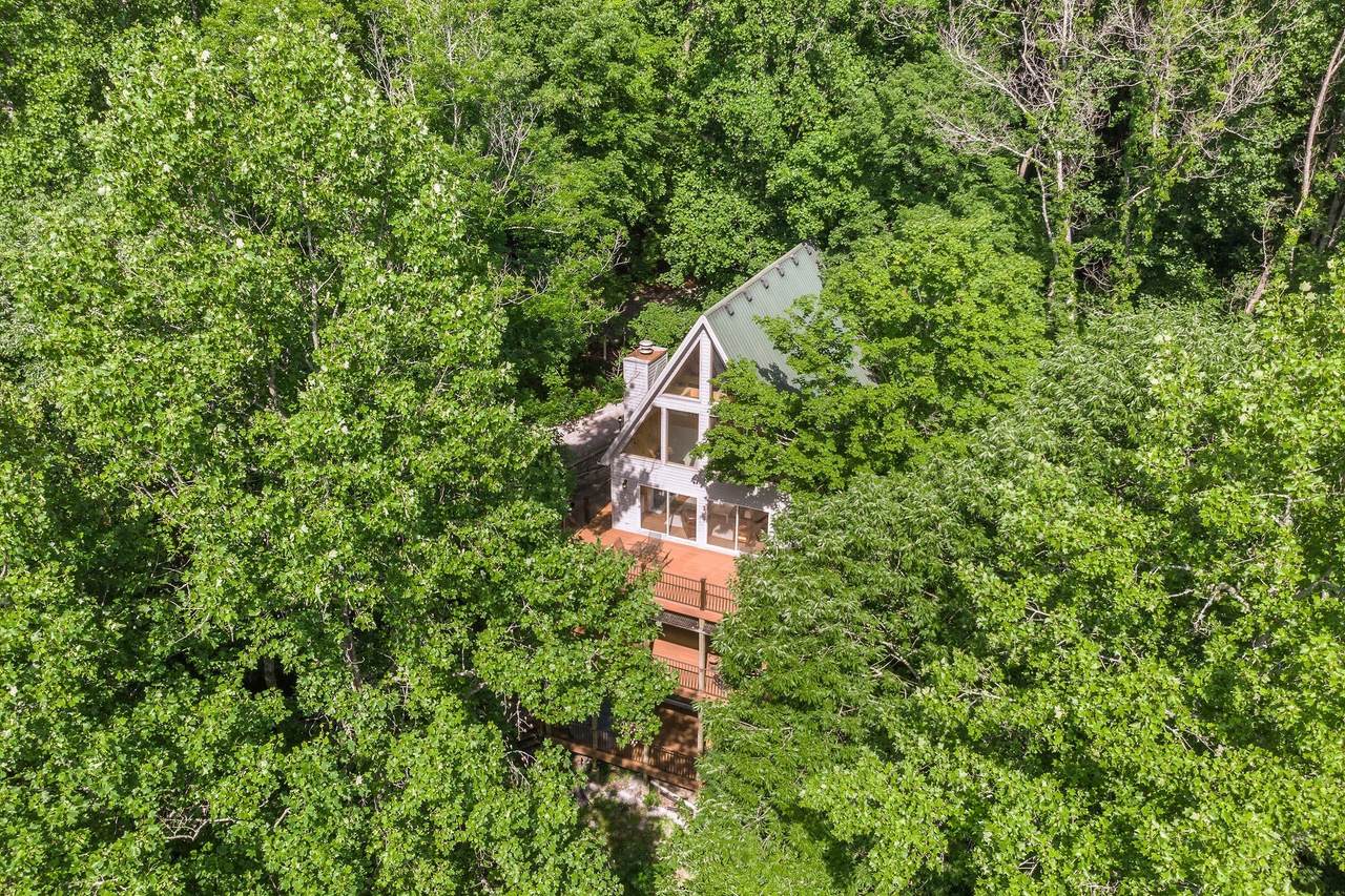 813 Cherokee Dr - Photo 1