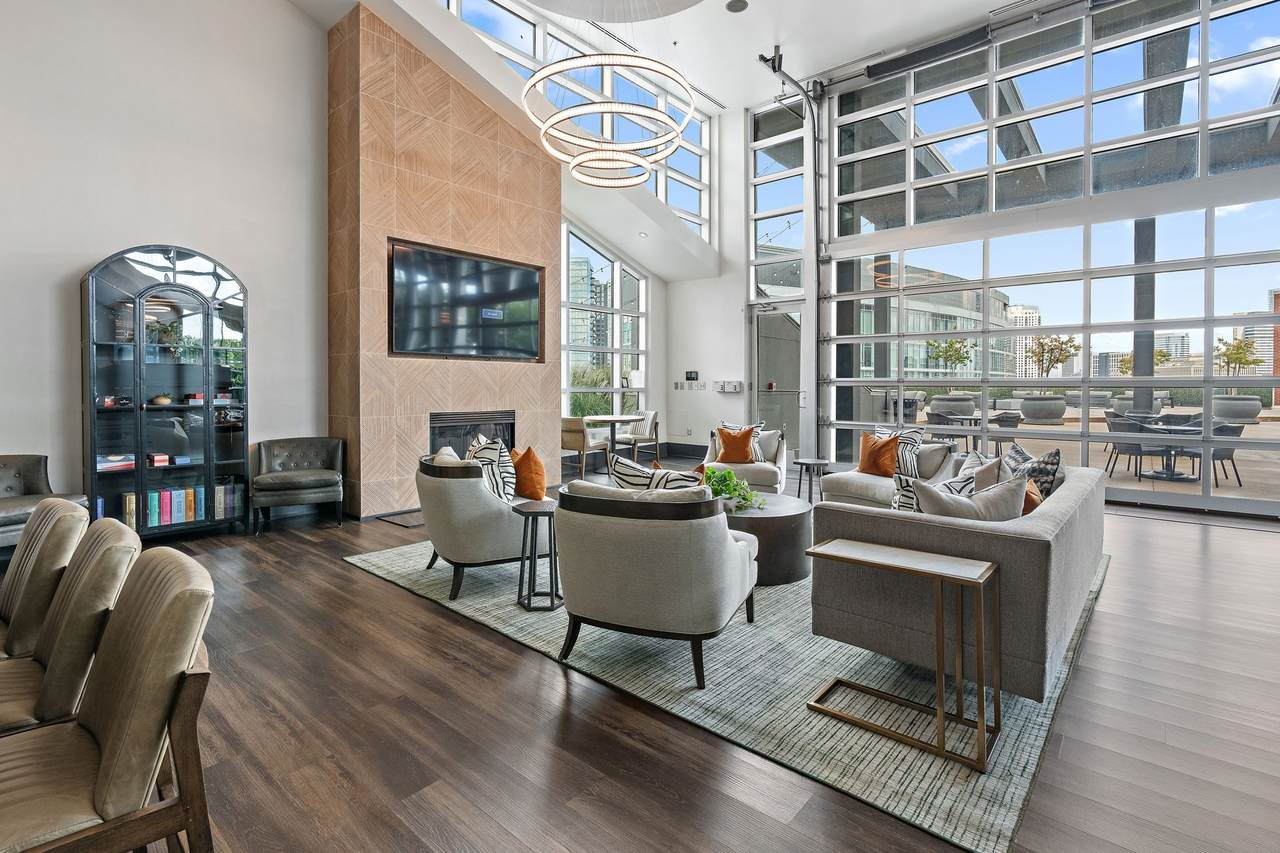 600 12th Ave S - Photo 1