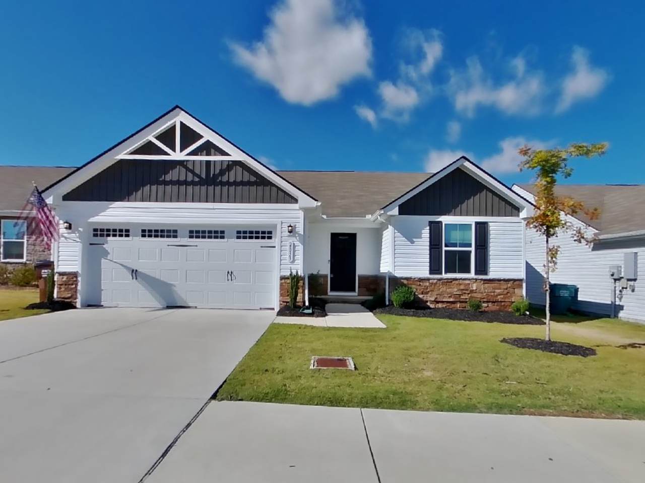 2833 Thornton Grove Blvd - Photo 1