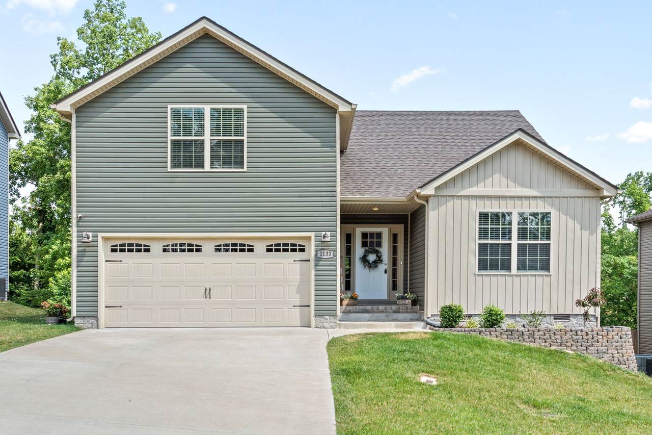 1133 Old Charlotte Trce - Photo 1