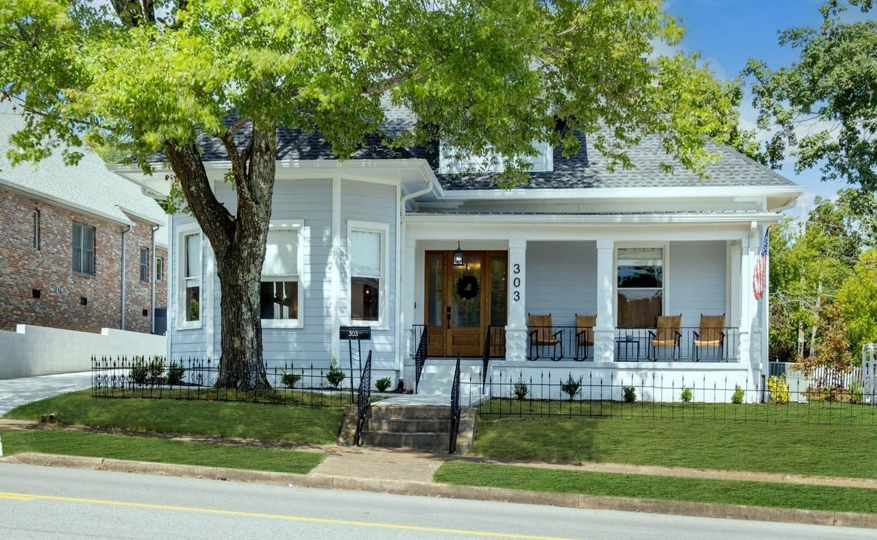 303 West College Street - Photo 1