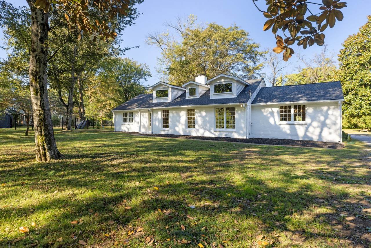 4025 Lealand Ln - Photo 1