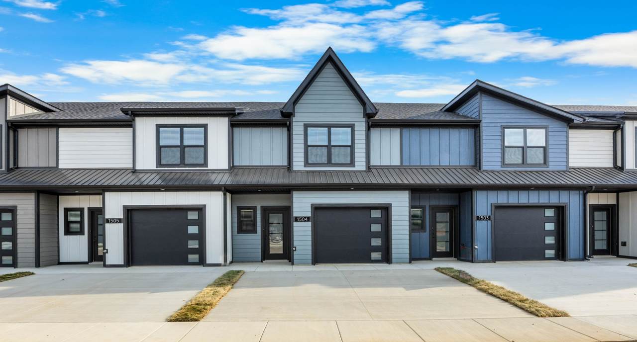 1504 Jonathan Wade Circle - Photo 1