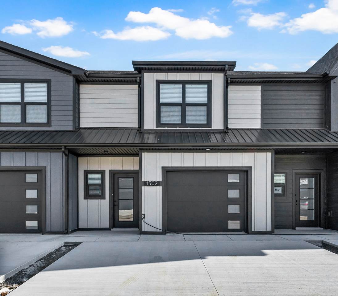 1502 Jonathan Wade Circle - Photo 1