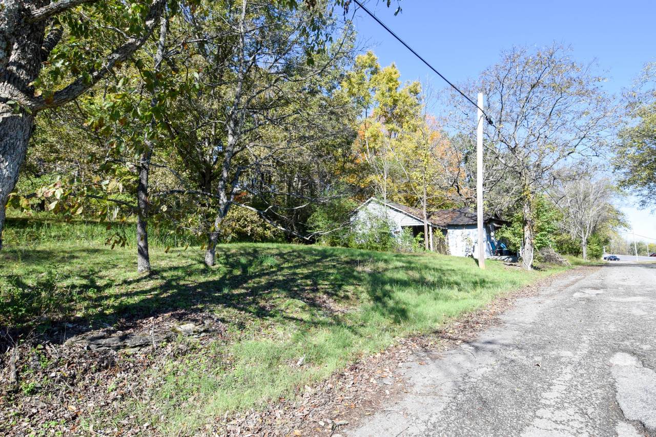 https://bt-photos.global.ssl.fastly.net/nashville/1280_boomver_1_RTC3038867-1.jpg