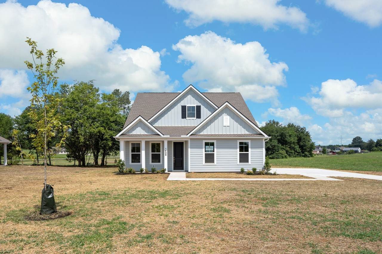 1406 Charles Drive - Photo 1