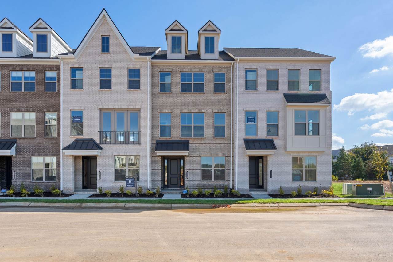 2615 Wilkinson Pike - Photo 1