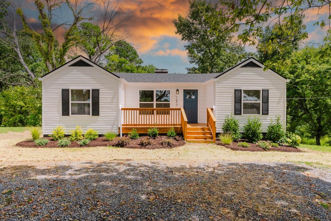 1646 Pleasant Grove Rd - Photo 1