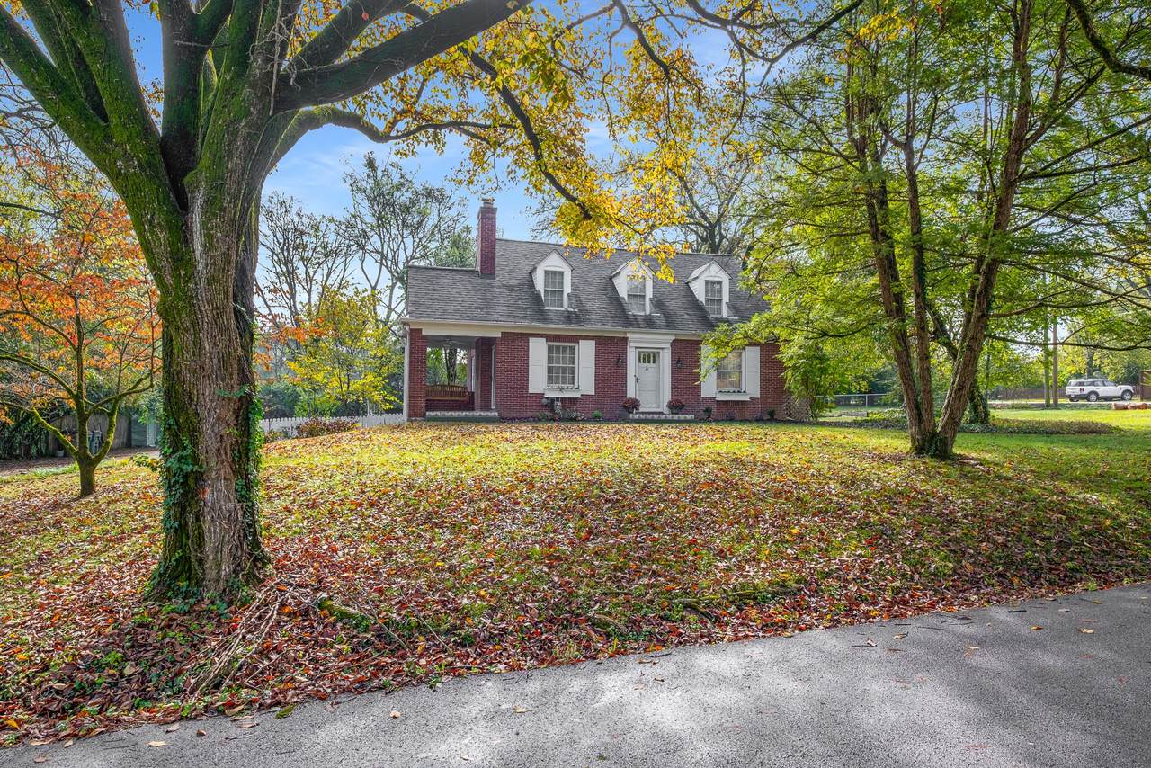 1400 Haysboro Ave - Photo 1