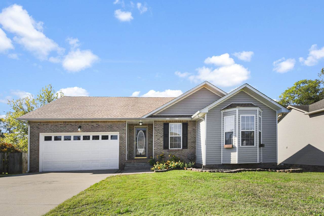 1556 Apache Way - Photo 1