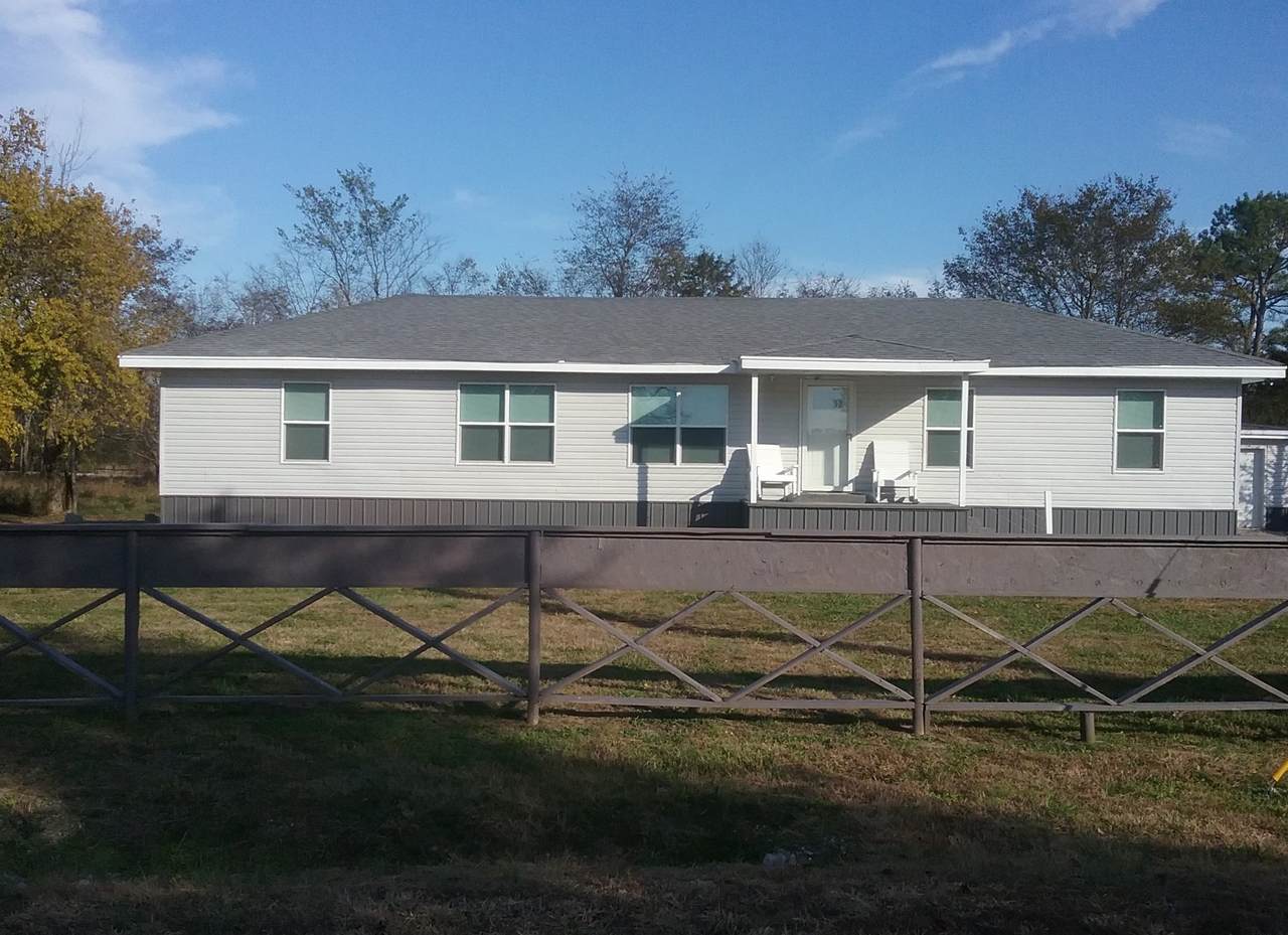 20 Davis Ln - Photo 1