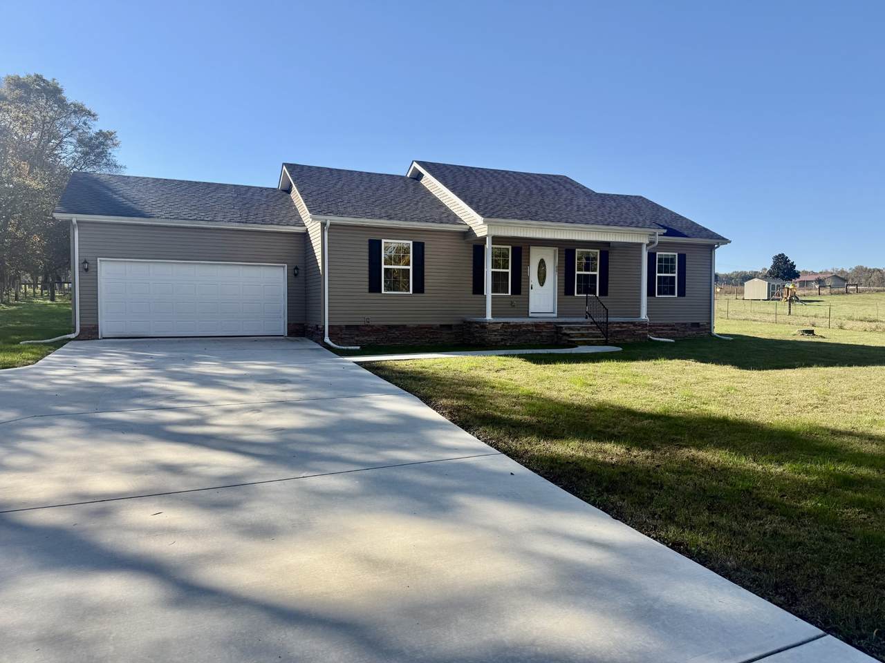 1001 Hurricane Rd - Photo 1