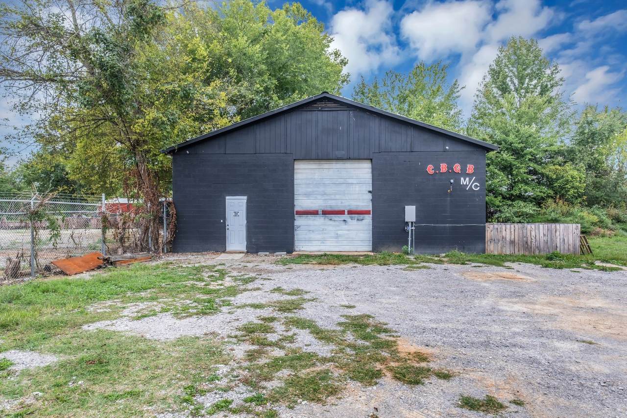 1409 Buffalo Rd - Photo 1