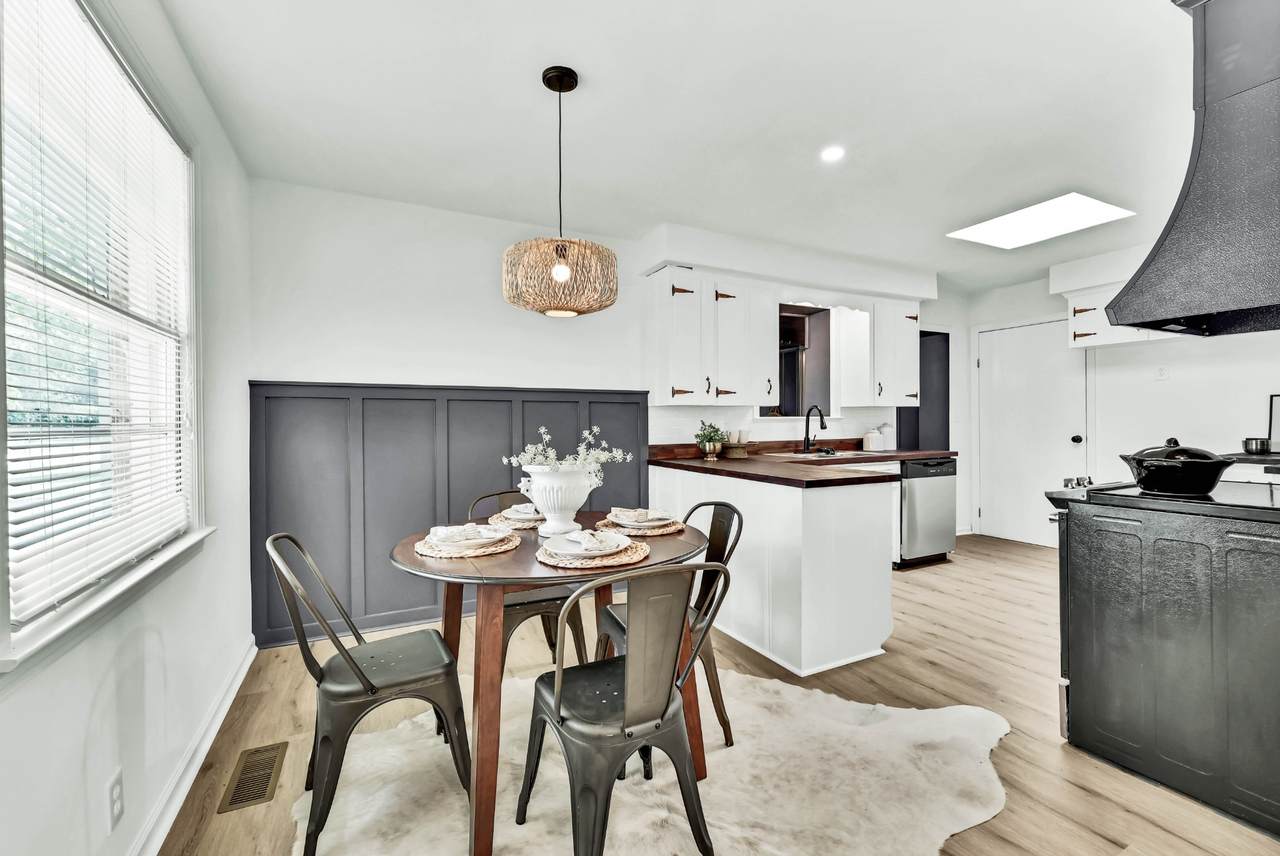 15 Bond St - Photo 1