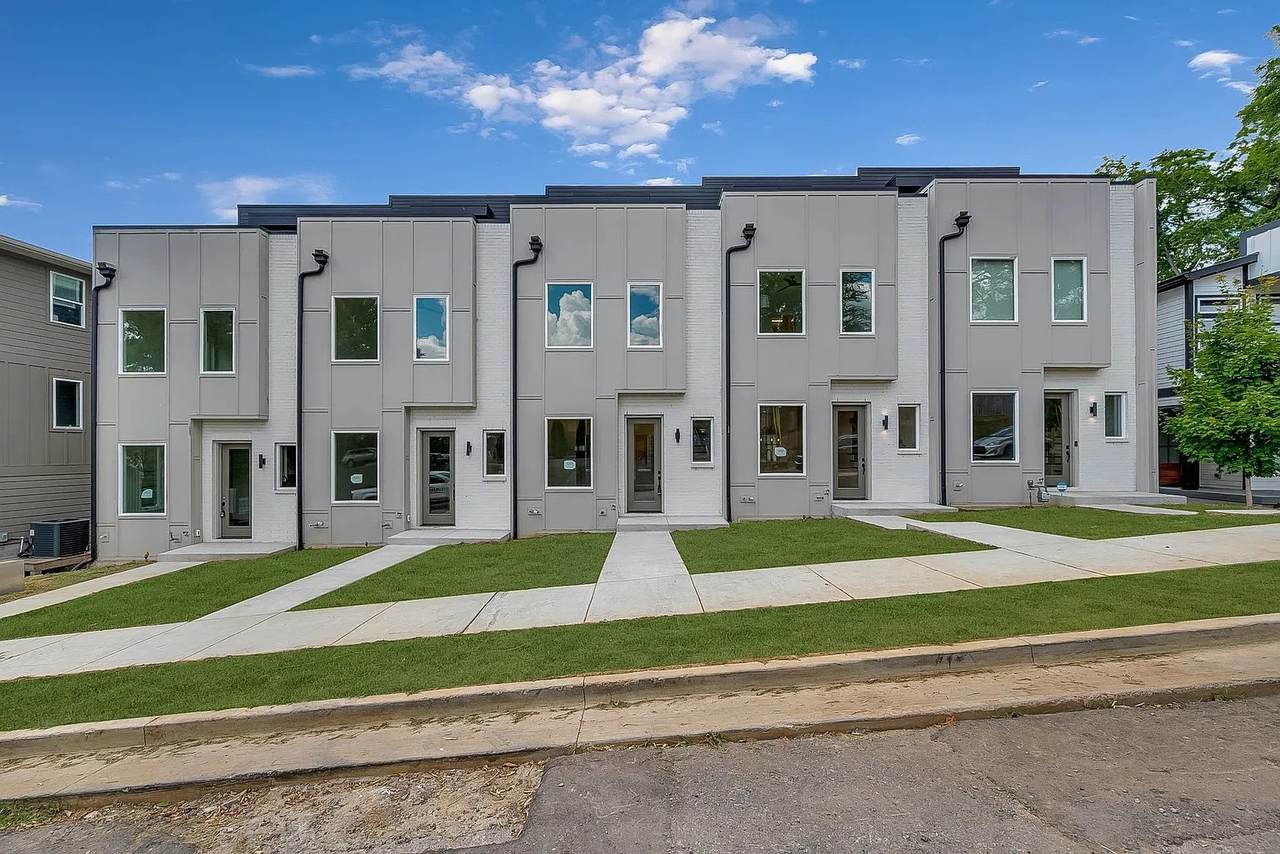 1261 John St - Photo 1