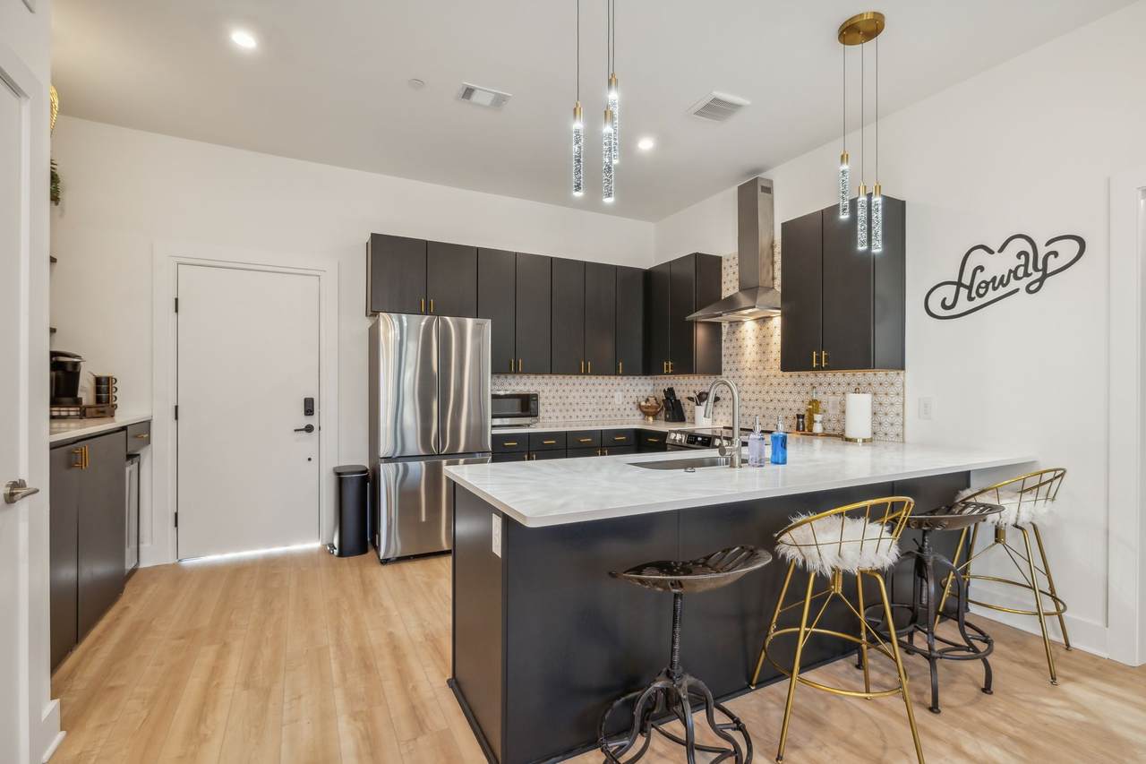 1310 Lischey Ave - Photo 1