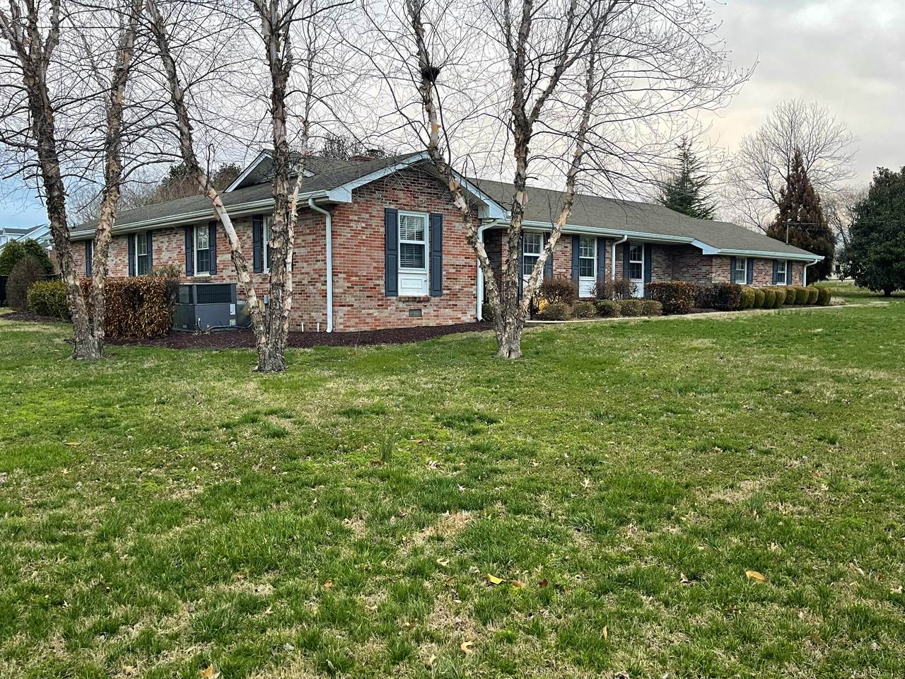 1814 Avon Rd - Photo 1