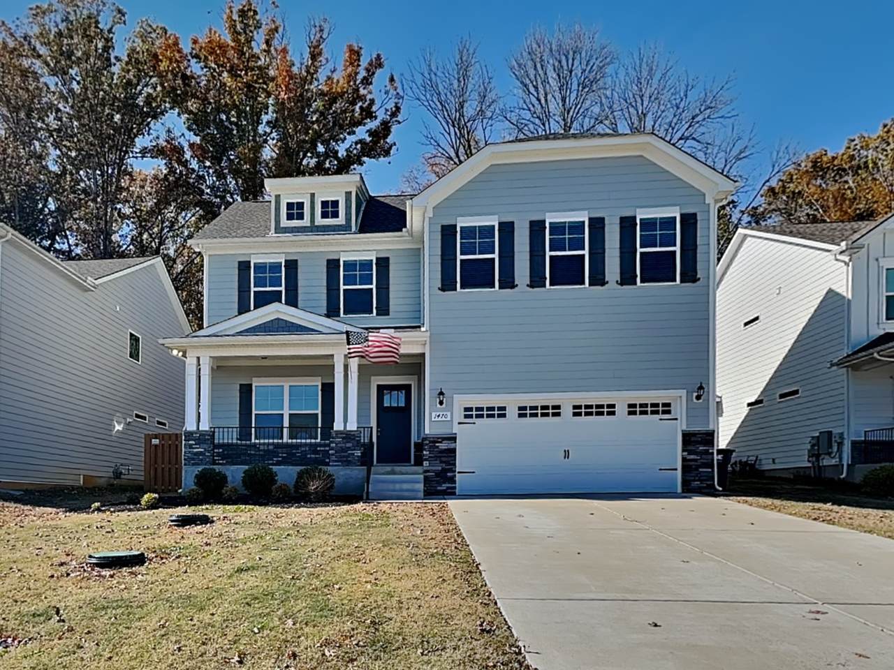 1470 Cotillion Dr - Photo 1