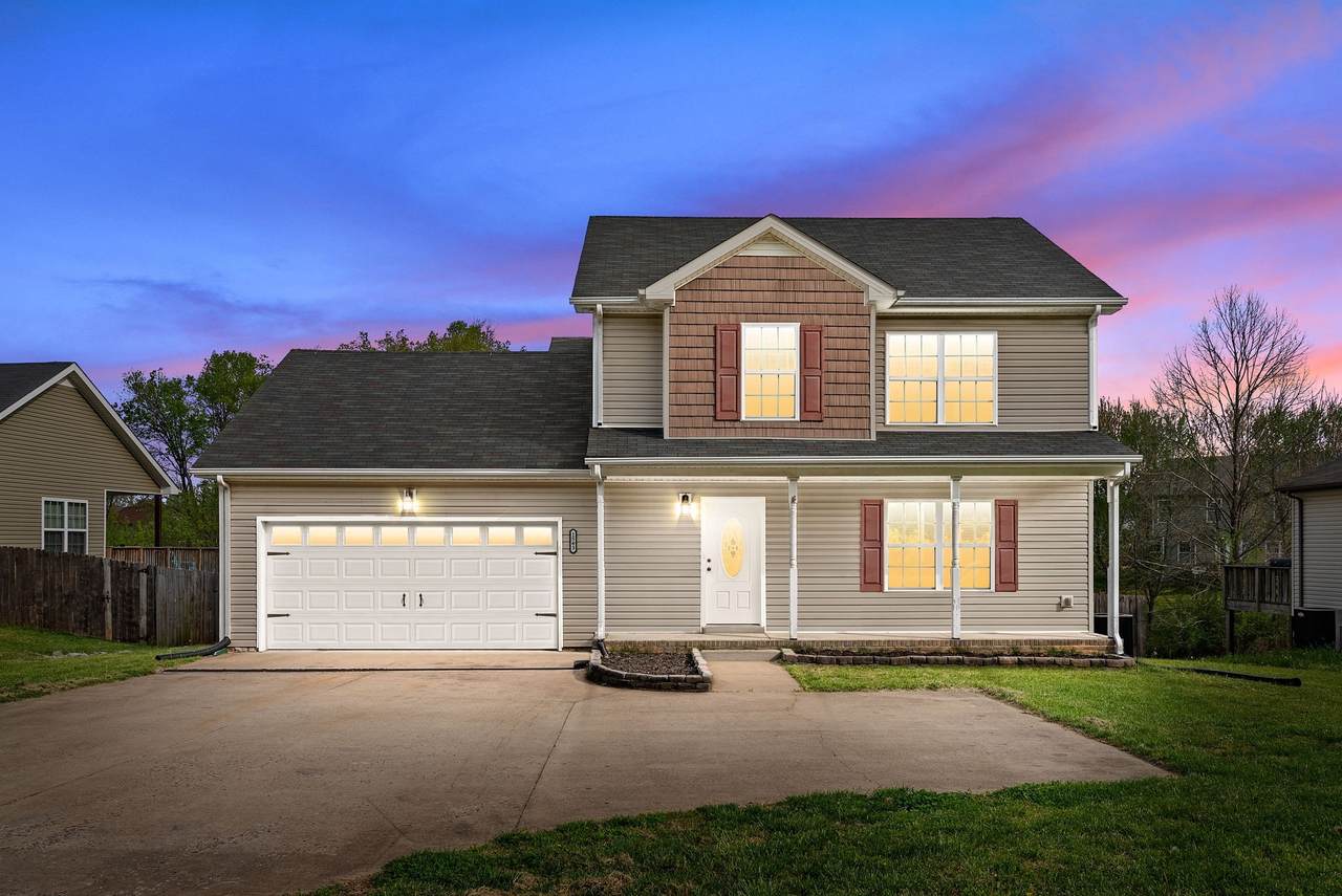 1563 Hazelwood Rd - Photo 1