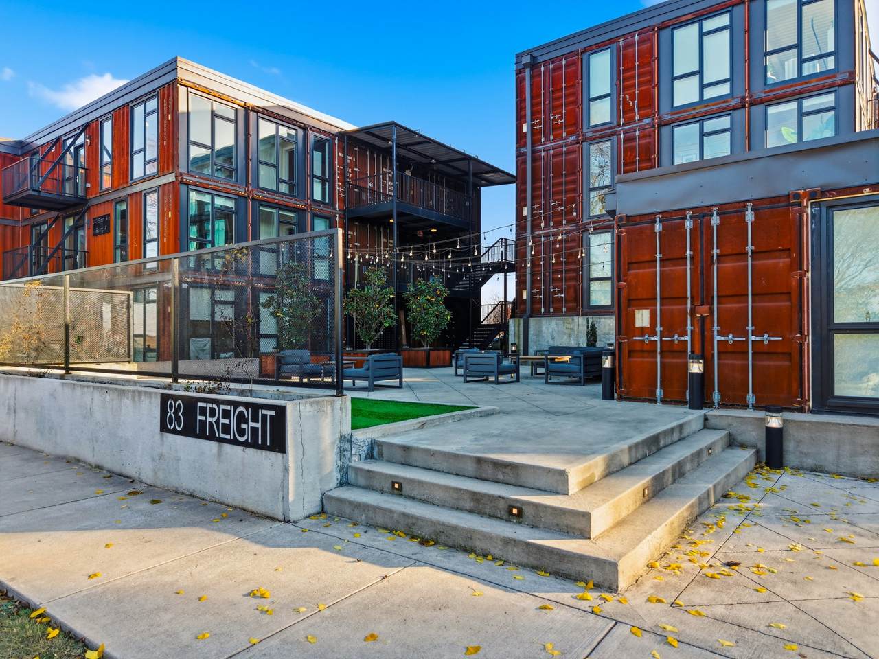 2140 Byrum Ave - Photo 1