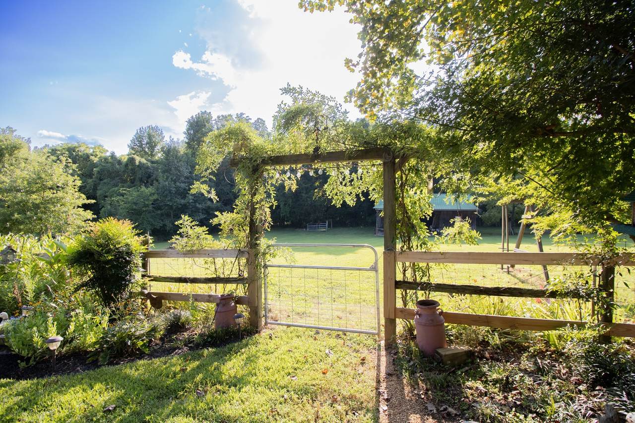 366 Guill Rd - Photo 1