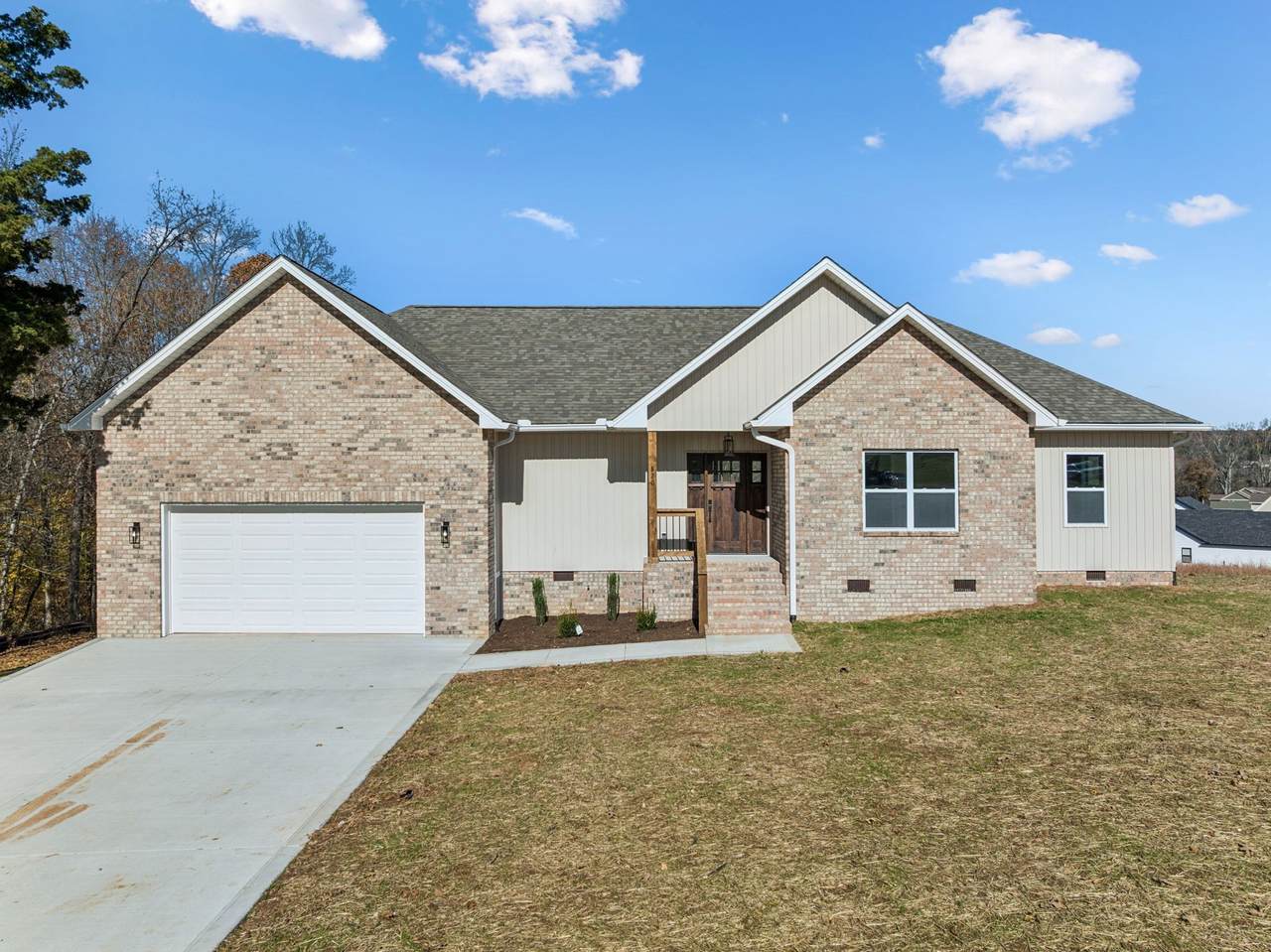 820 Country Wood Ct - Photo 1