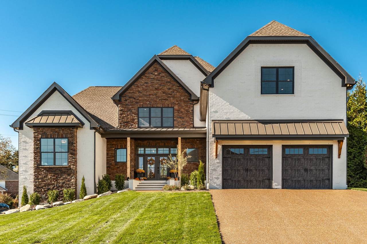 126 Governors Point Blvd - Photo 1