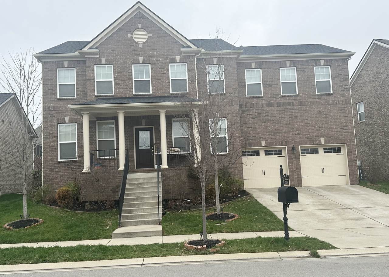 719 Beamon Dr - Photo 1