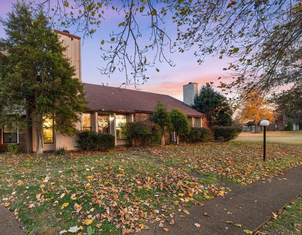 230 Harpers Mill Ct - Photo 1