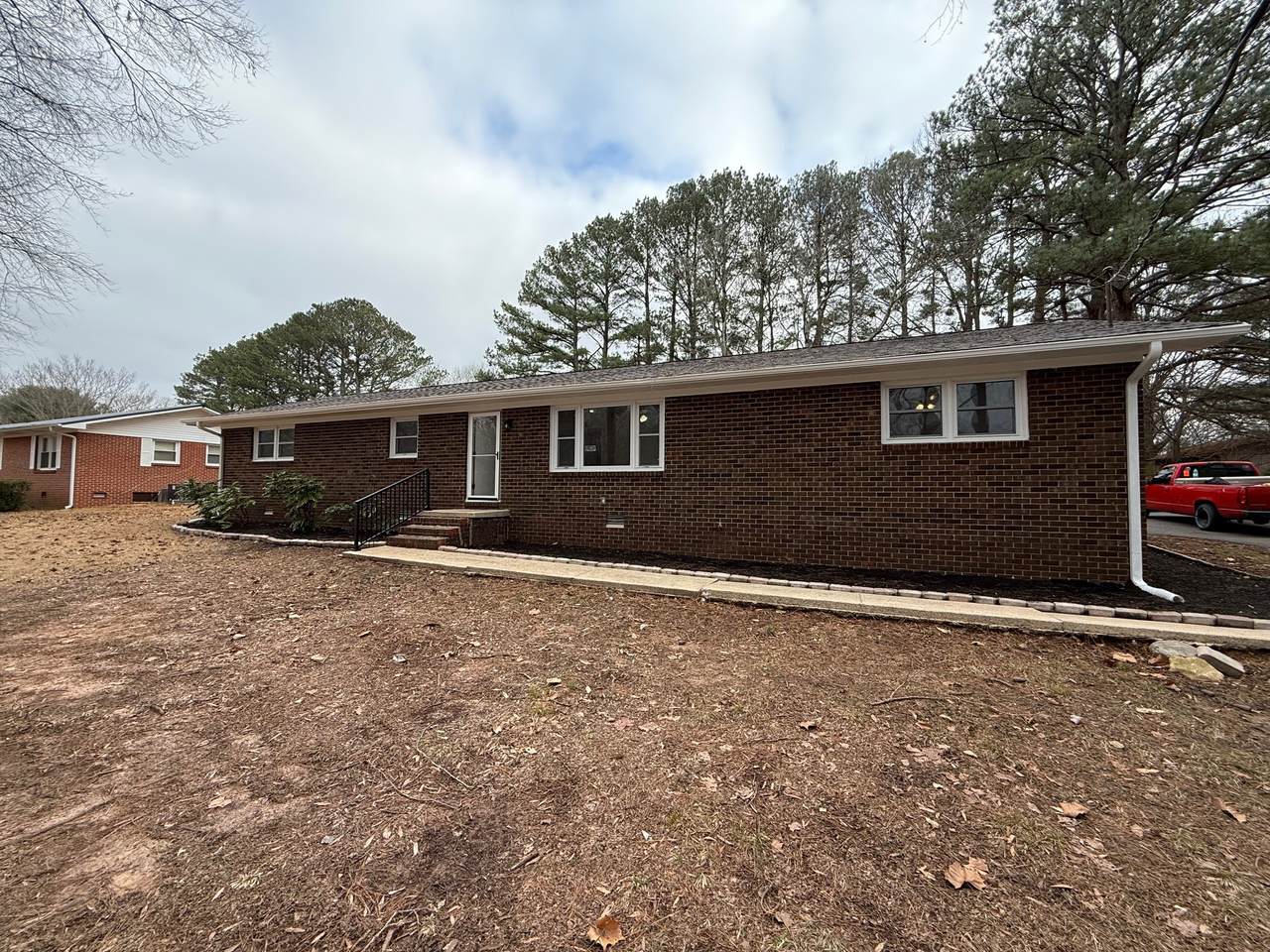 204 Orchard Ln - Photo 1