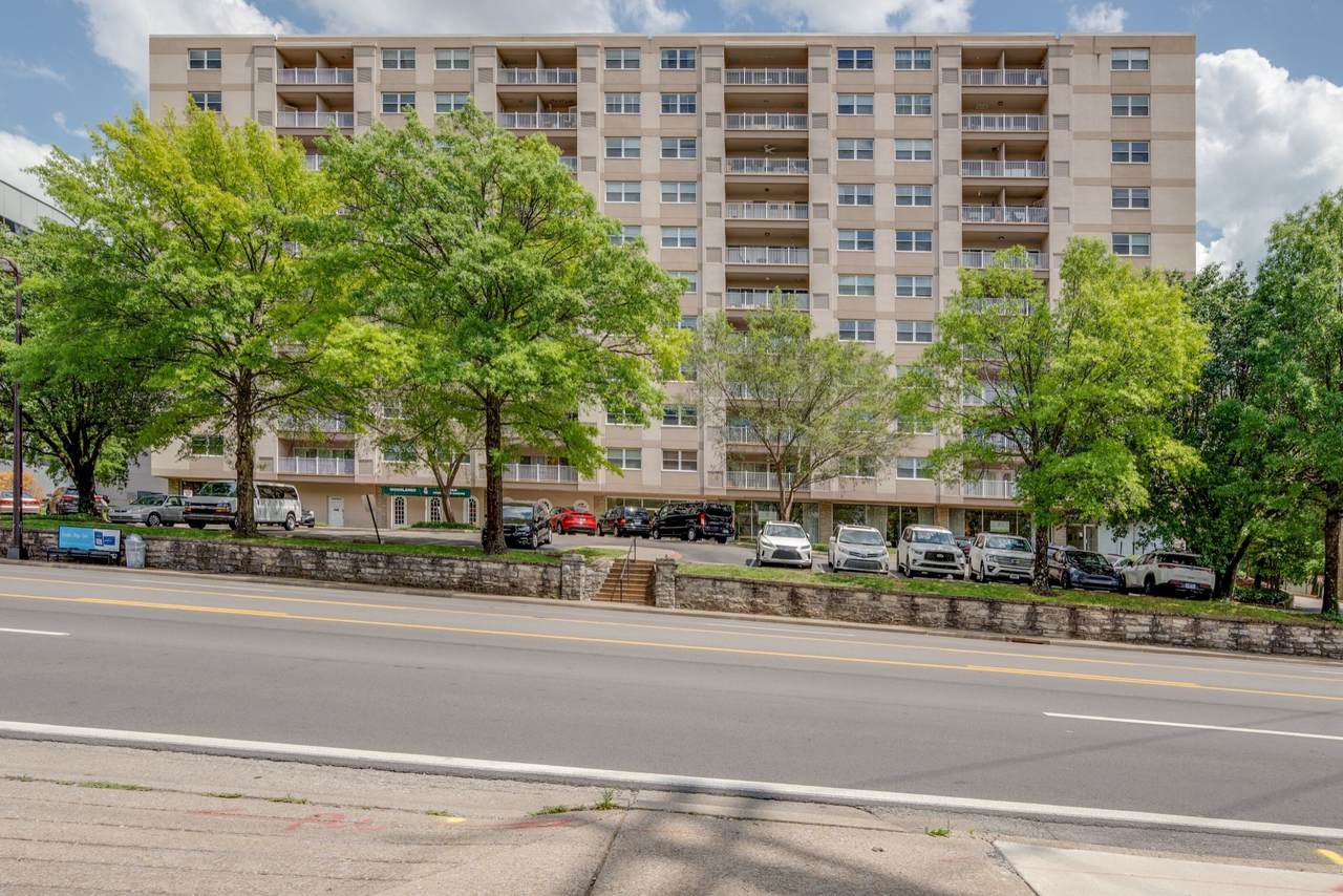 3415 West End Ave - Photo 1