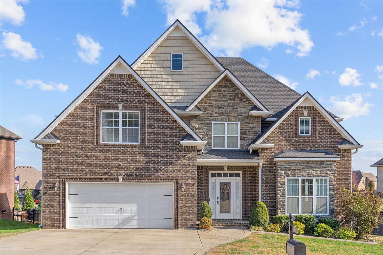 420 Clover Meadows Ct - Photo 1