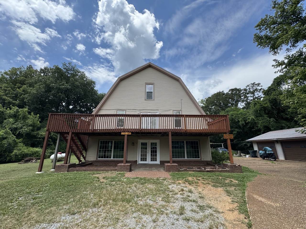 1221 Johns Rd - Photo 1