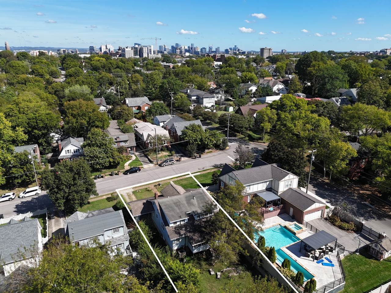 2503 Sunset Pl - Photo 1
