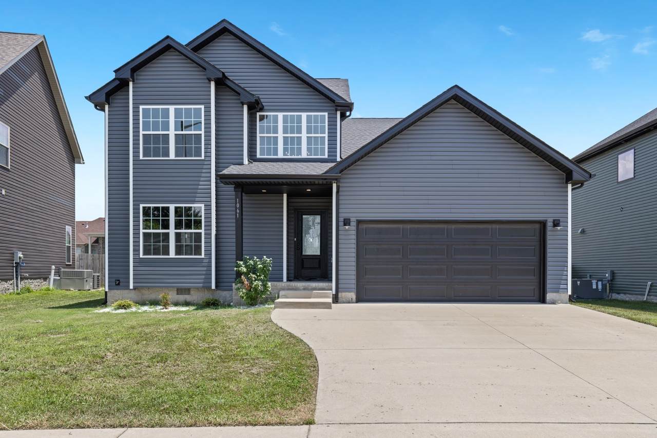 1061 Charles Thomas Dr - Photo 1