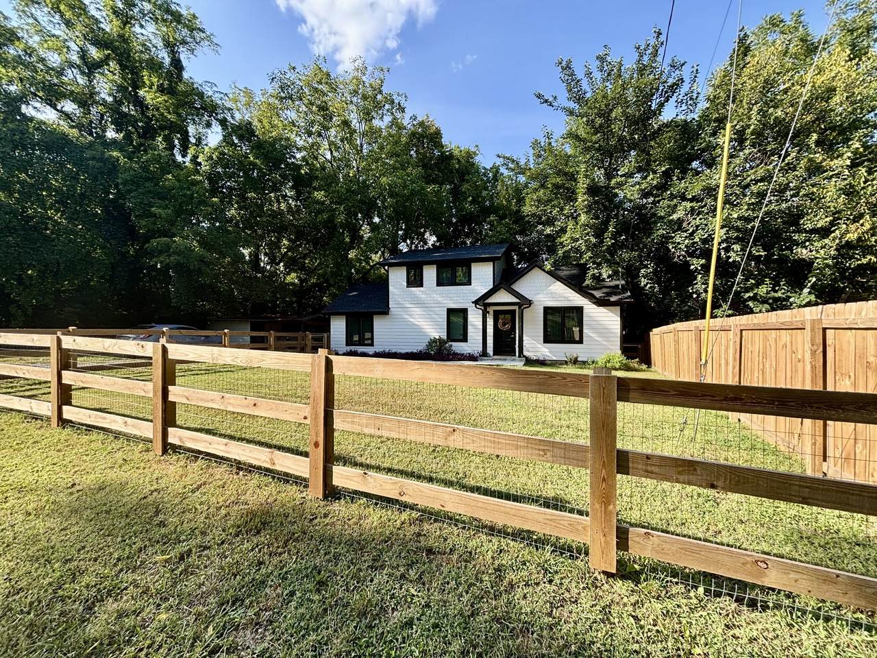 160 Wheeler Ave - Photo 1