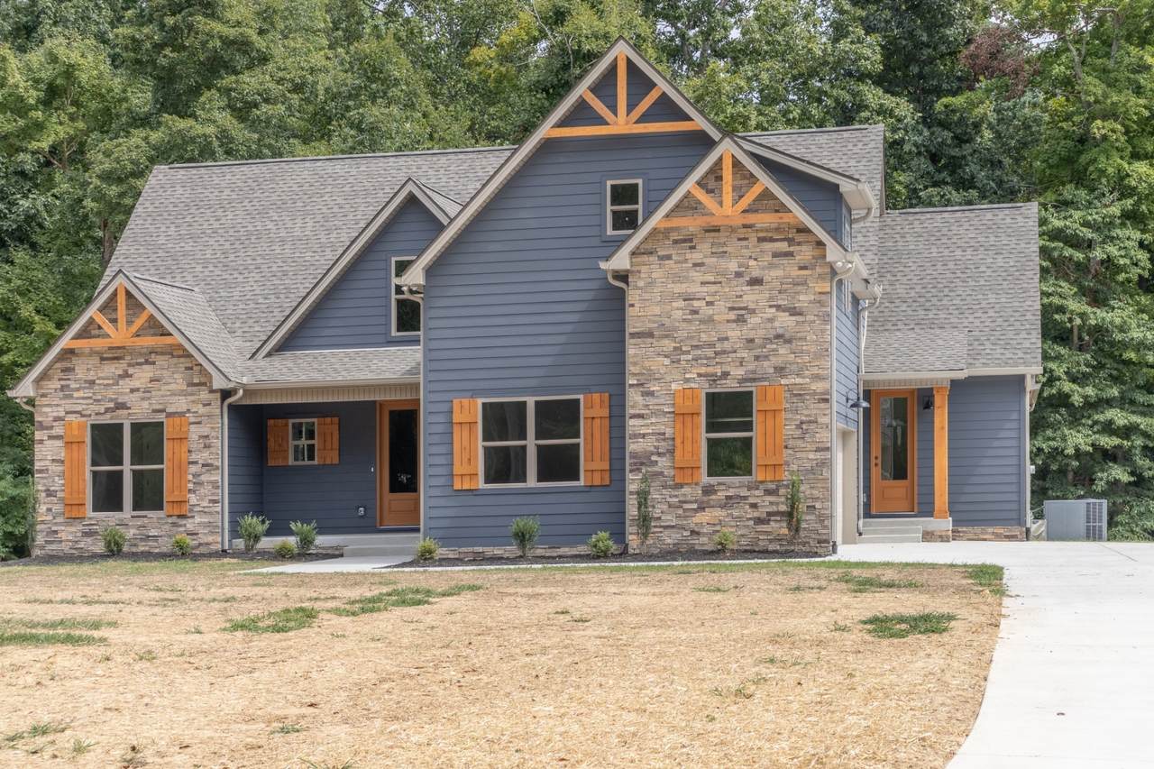 1191 Hangar Rd - Photo 1