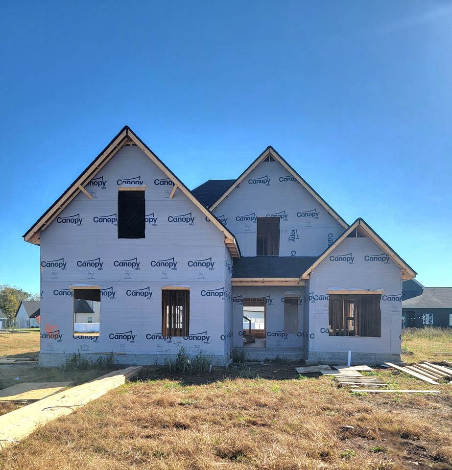 10111 Forkhorn Ln - Photo 1