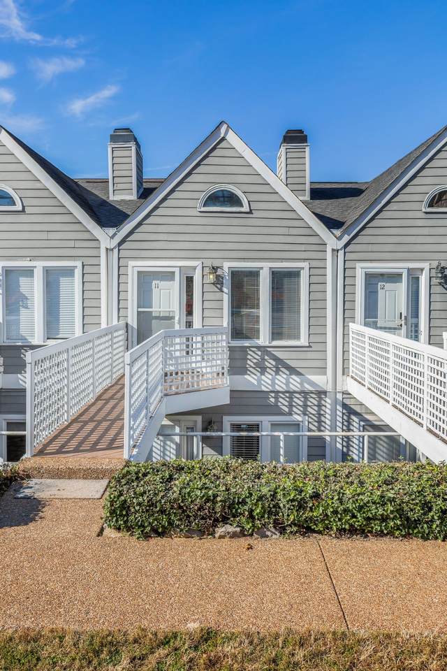 3204 W End Cir - Photo 1