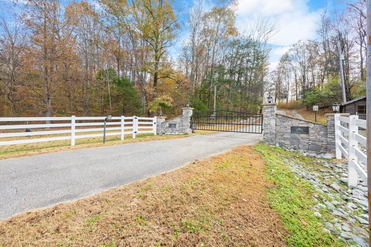 https://bt-photos.global.ssl.fastly.net/nashville/1280_boomver_2_RTC3048051-1.jpg