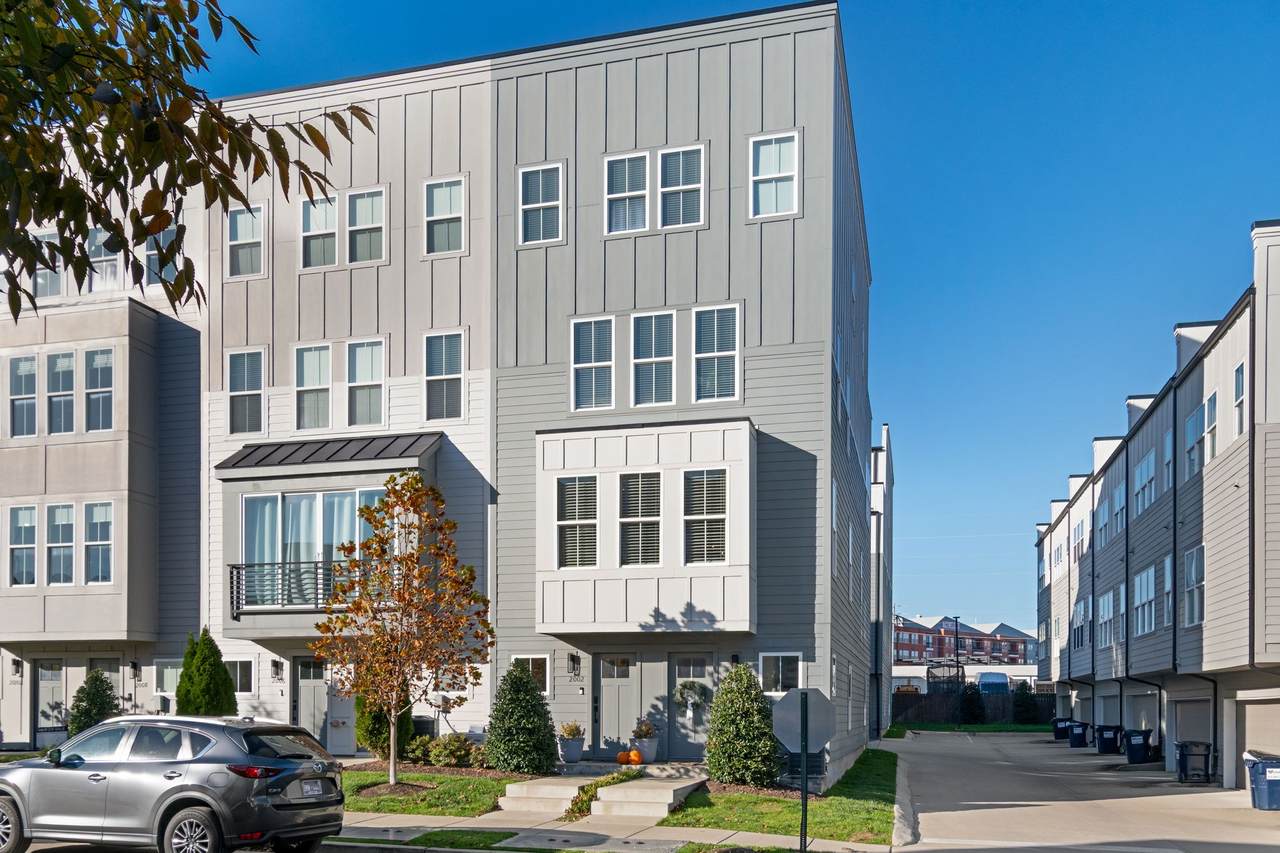 2000 Edison Park Ln - Photo 1