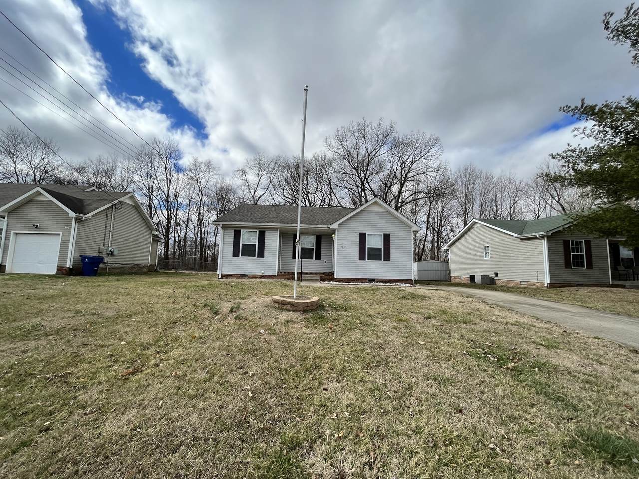363 Cranklen Cir - Photo 1