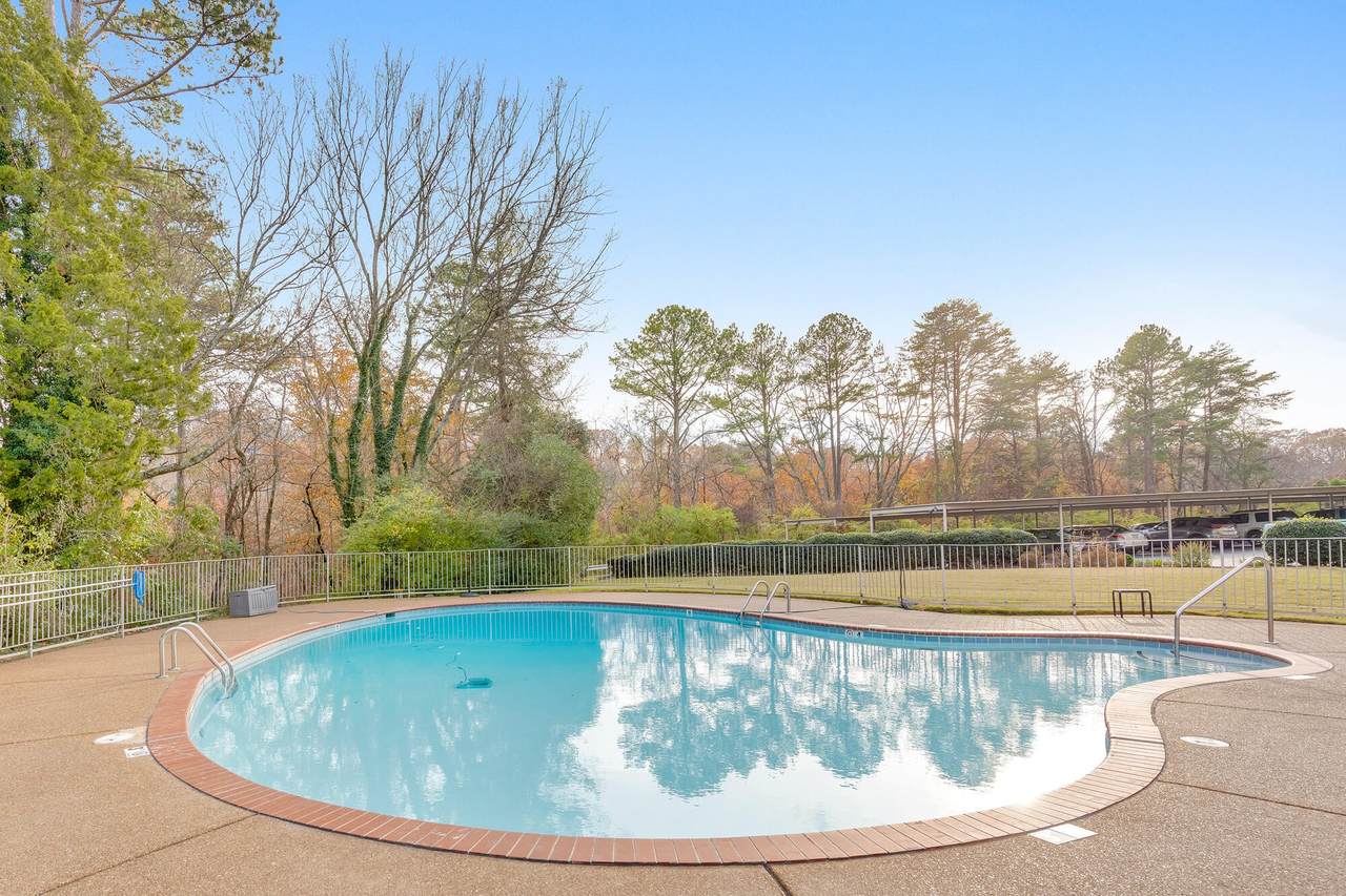 https://bt-photos.global.ssl.fastly.net/nashville/1280_boomver_1_RTC3049211-1.jpg