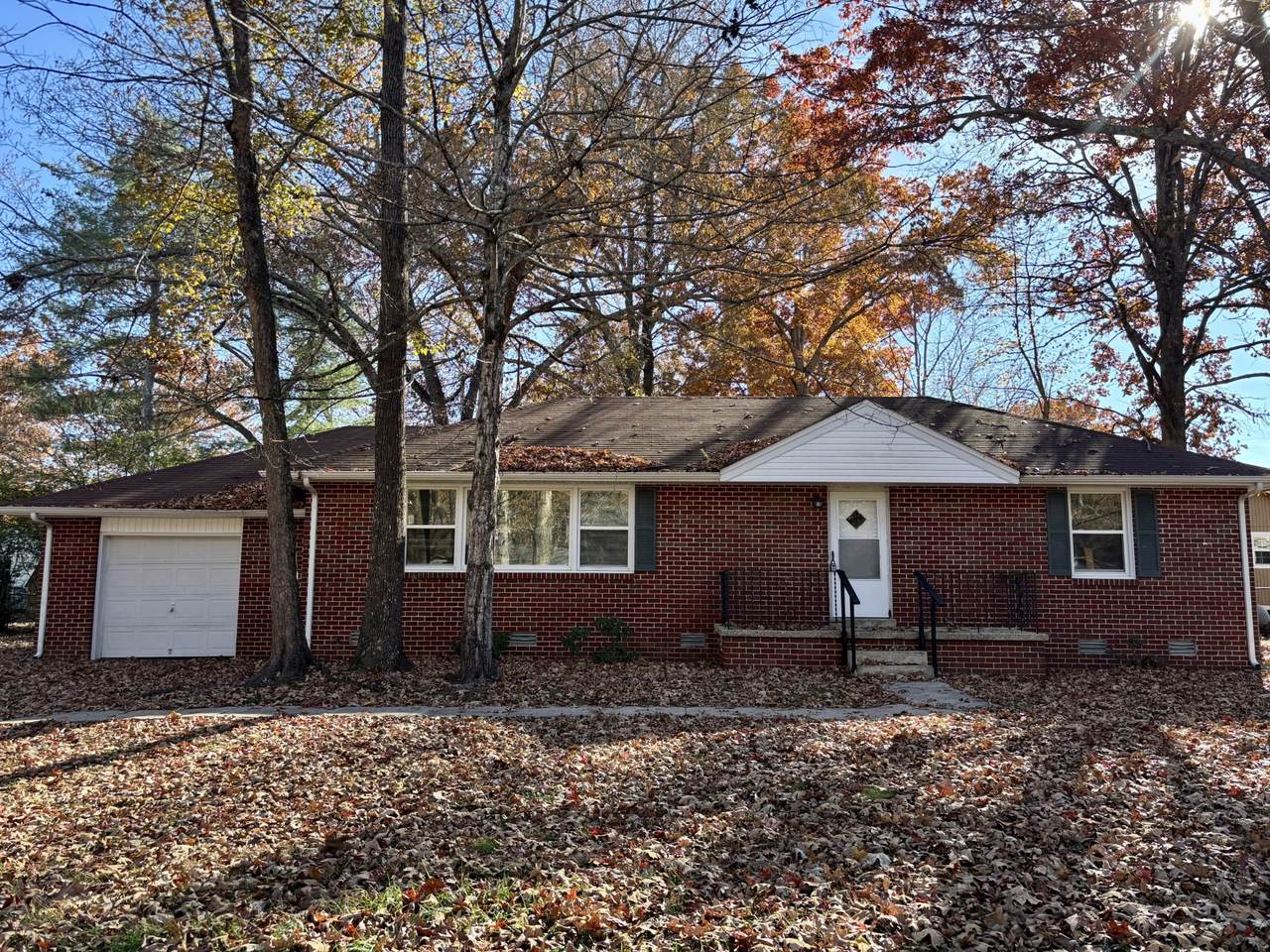 1909 Bel Aire Dr - Photo 1